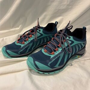 Merrell Siren Edge 3 Waterproof Hiking Shoe Women’s 9